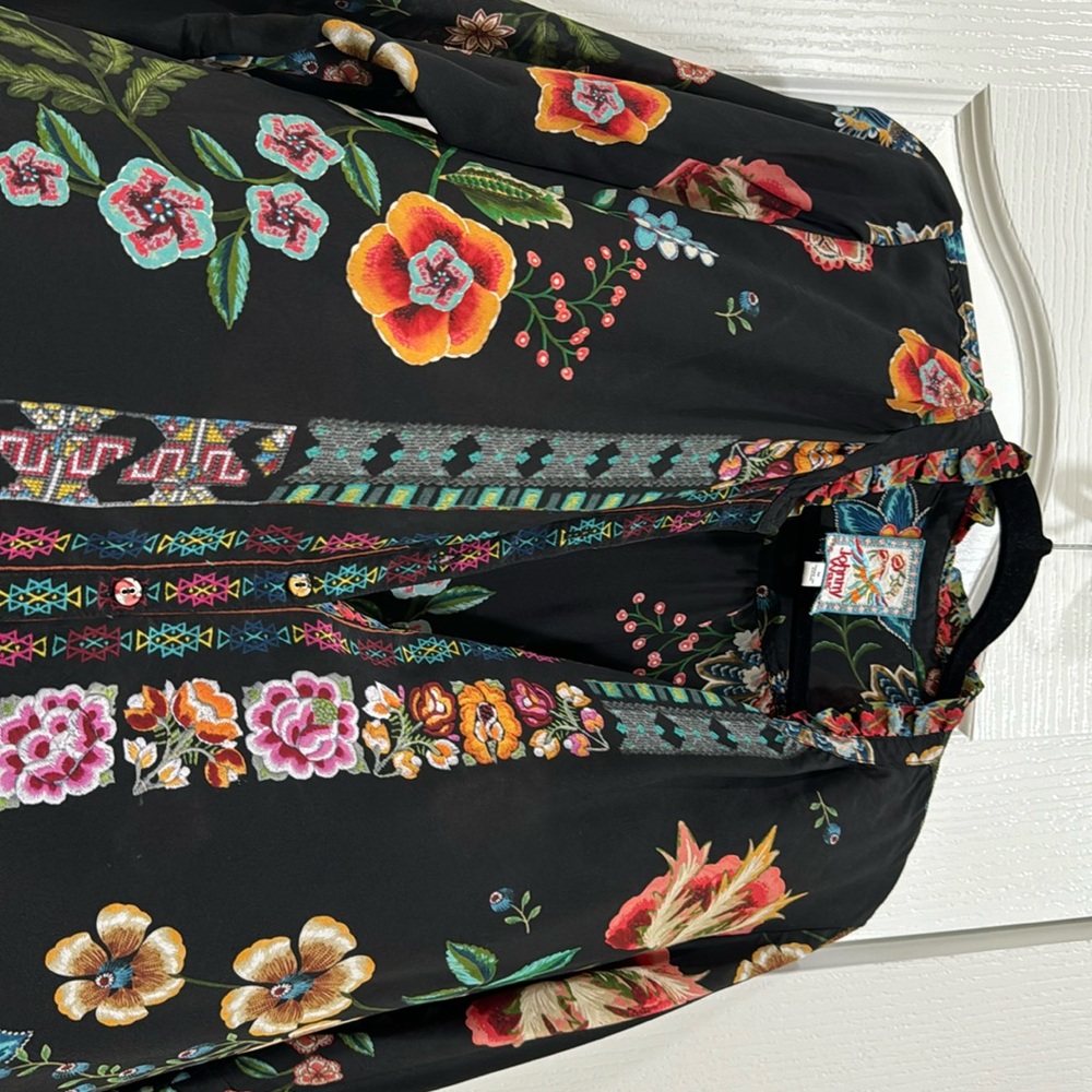 Stunning Johnny Was floral top